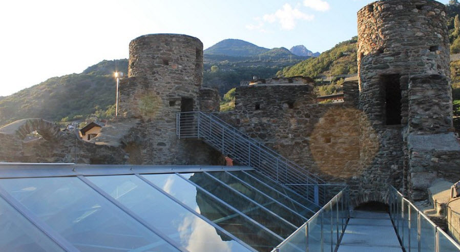Castello di Pilato, Italy